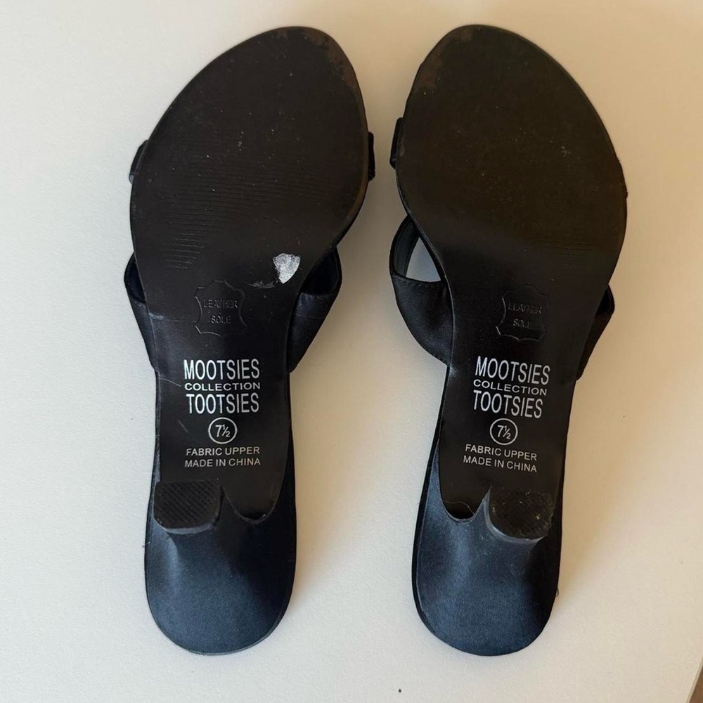 Mootsies Tootsies Black Bow Kitten Heels - Picture 4 of 4